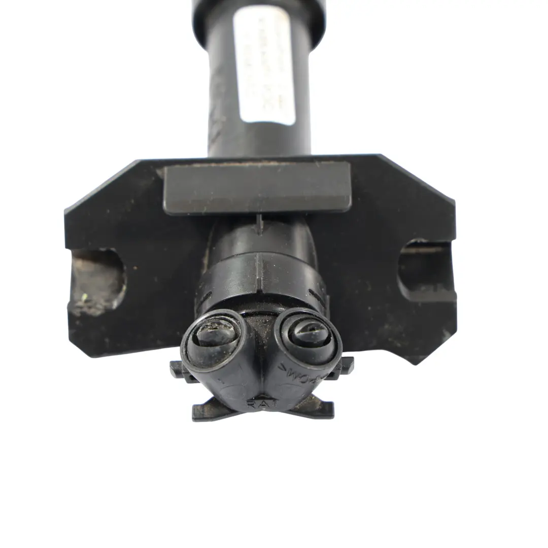 Cilindro De Boquilla Lavafaros Delantero Izquierdo para Audi Q3 8U con número de pieza 8U0955101B Audi Q3 8U Cilindro De Boquilla Lavafaros Delantero Izquierdo - SKU 8U0955101B - Número de pieza 8U0955101B