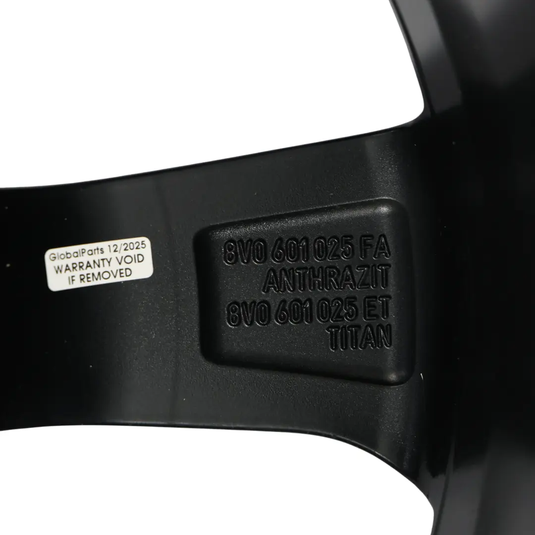 Schwarzer Rotor Alufelge 19" 8,0J ET:49 für Audi A3 RS3 8V mit Teilenummer 8V0601025FA Audi A3 RS3 8V Schwarzer Rotor Alufelge 19" 8,0J ET:49 - SKU 8V0601025FA-2 - Teilenummer 8V0601025FA