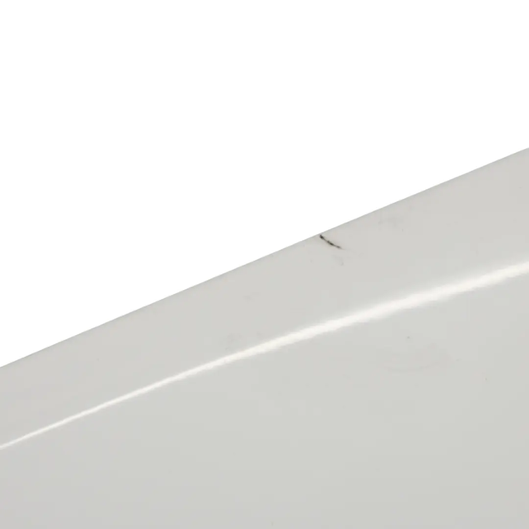 Panel Boczny Lewy Przedni Błotnik Ibis White Biały - Y9C do Audi A3 8V o numerze 8V0821105L Audi A3 8V Panel Boczny Lewy Przedni Błotnik Ibis White Biały - Y9C - SKU 8V0821105L-IWH - Numer Części 8V0821105L