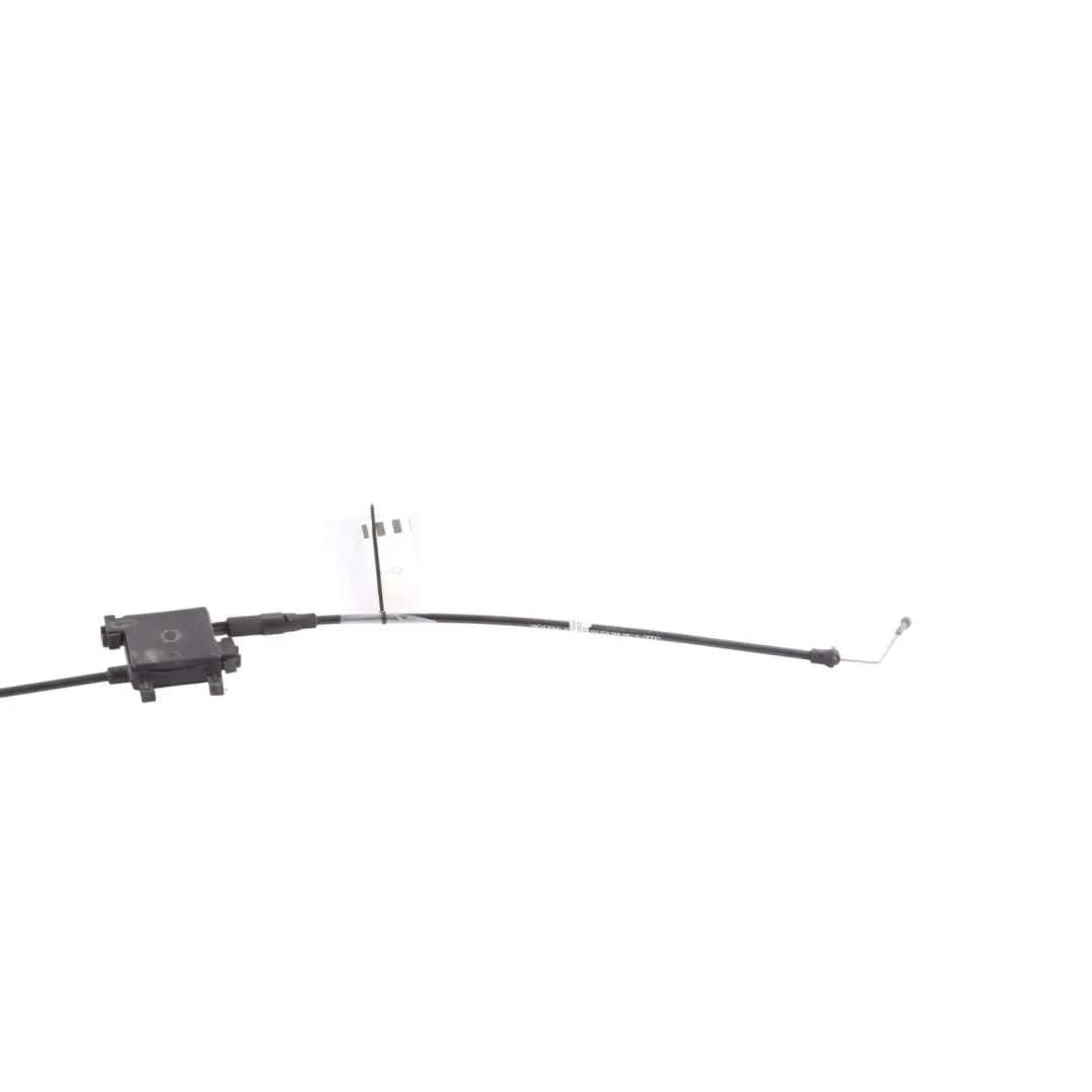 Cable Tirador Cierre Capó Delantero para Audi A3 S3 8V con número de pieza 8V0823531A Audi A3 S3 8V Cable Tirador Cierre Capó Delantero - SKU 8V0823531A - Número de pieza 8V0823531A