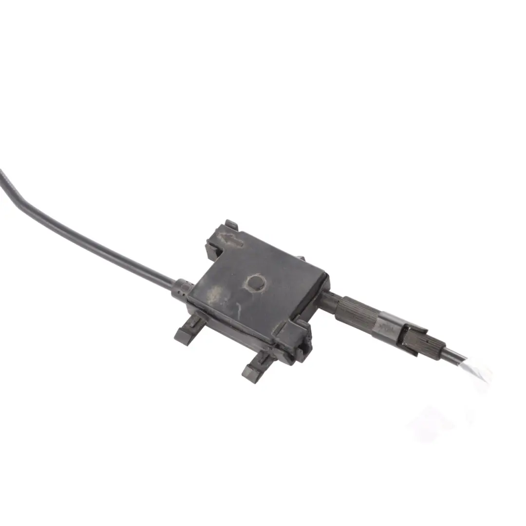 Audi A3 S3 8V Cavo Tirante Sgancio Serratura Cofano Anteriore - SKU 8V0823531A - Numero di parte 8V0823531A