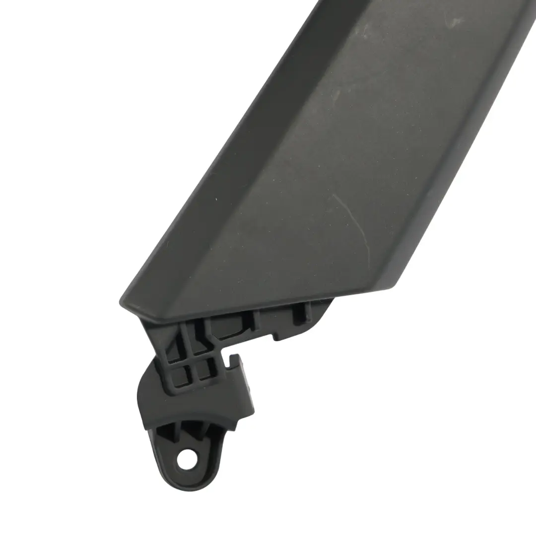 8Y Sportback Empuñadura Puerta Trasera Izquierda Soul Negro para Audi A3 con número de pieza 8Y0868823 Audi A3 8Y Sportback Empuñadura Puerta Trasera Izquierda Soul Negro - SKU 8Y0868823 - Número de pieza 8Y0868823