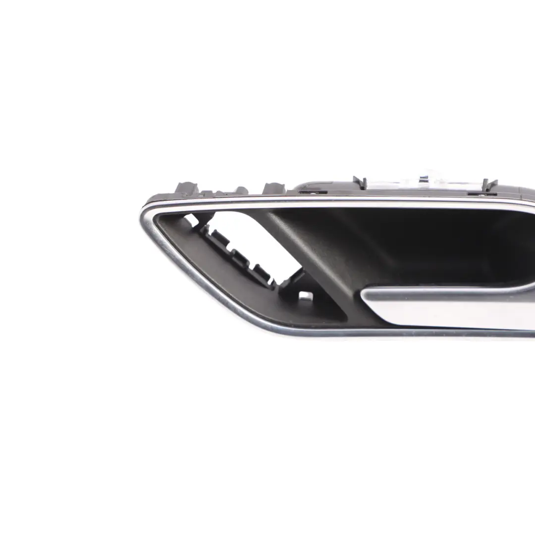 Klamka Wewnętrzna Drzwi Prawy Przód do Audi A3 8V o numerze 8V3837020C Audi A3 8V Klamka Wewnętrzna Drzwi Prawy Przód - SKU 8V3837020C - Numer Części 8V3837020C