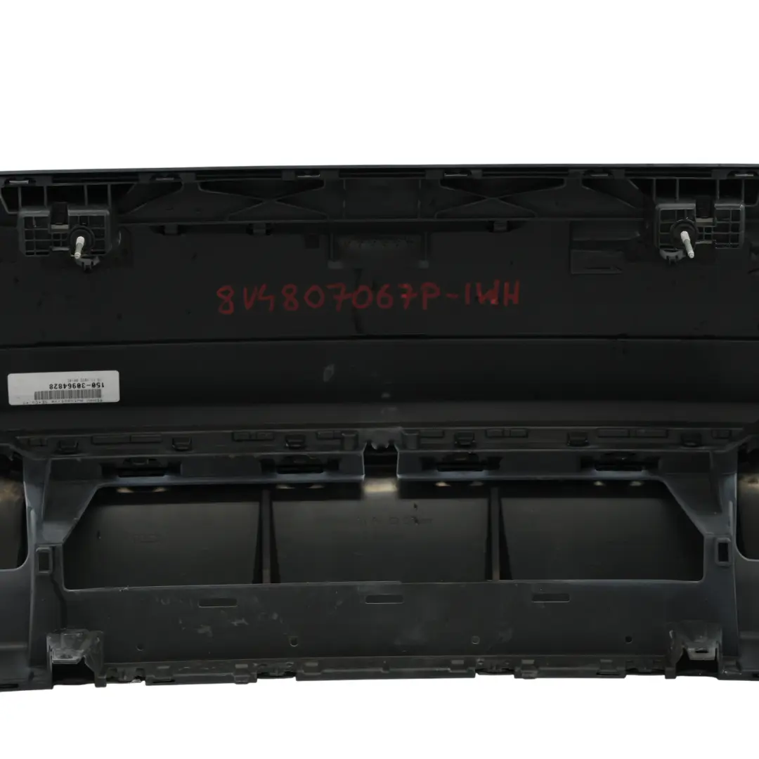 Zderzak Tylny Ibis White Biały - Y9C do Audi S3 8V o numerze 8V4807067P Audi S3 8V Zderzak Tylny Ibis White Biały - Y9C - SKU 8V4807067P-IWH - Numer Części 8V4807067P