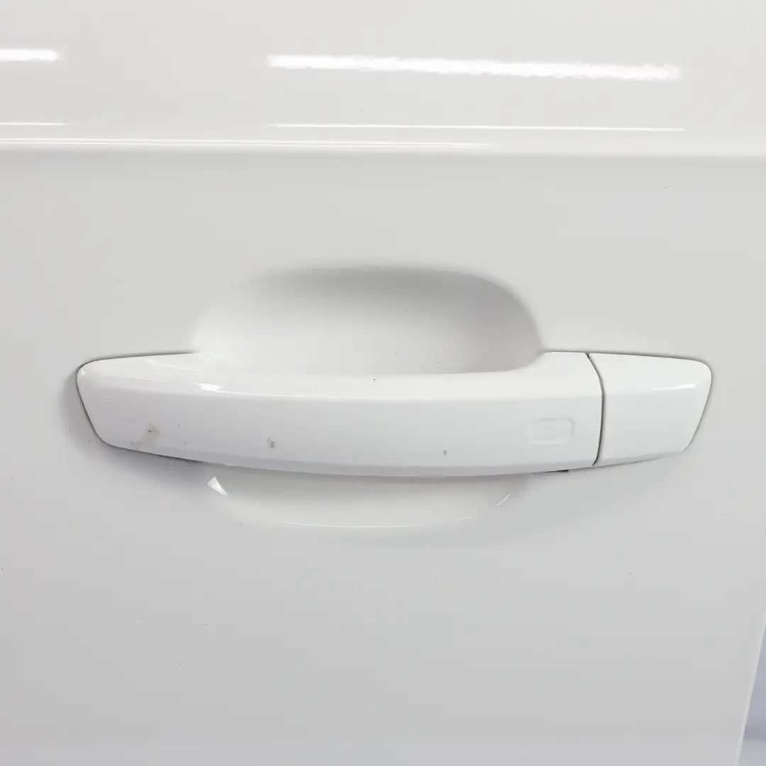 Sportback Porta Anteriore Sinistra Ibis White Bianco - Y9C per Audi A3 8V con numero di parte 8V4831051B Audi A3 8V Sportback Porta Anteriore Sinistra Ibis White Bianco - Y9C - SKU 8V4831051B-IWH - Numero di parte 8V4831051B