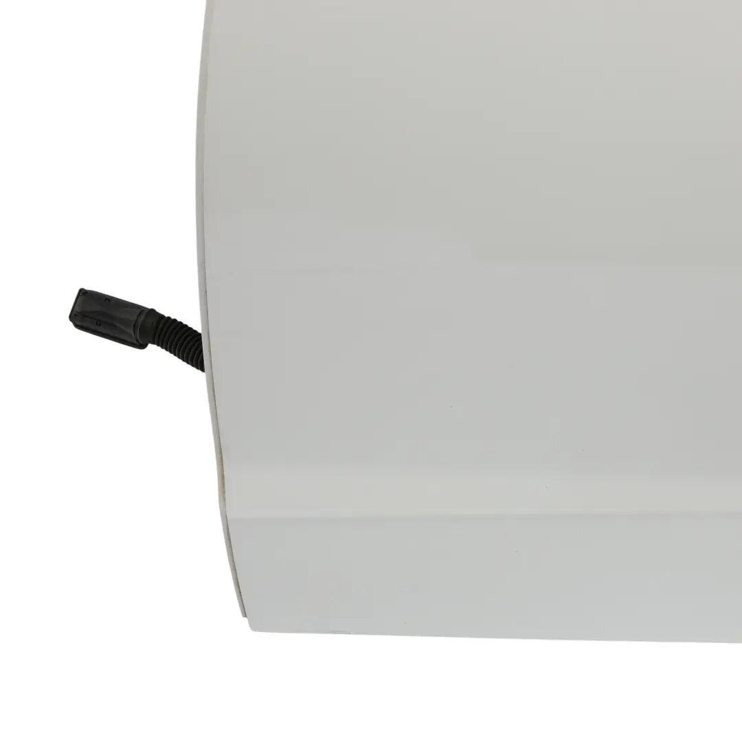 Sportback Puerta Trasera Izquierda Ibis White Blanco - Y9C para Audi A3 8V con número de pieza 8V4833051B Audi A3 8V Sportback Puerta Trasera Izquierda Ibis White Blanco - Y9C - SKU 8V4833051B-IWH - Número de pieza 8V4833051B