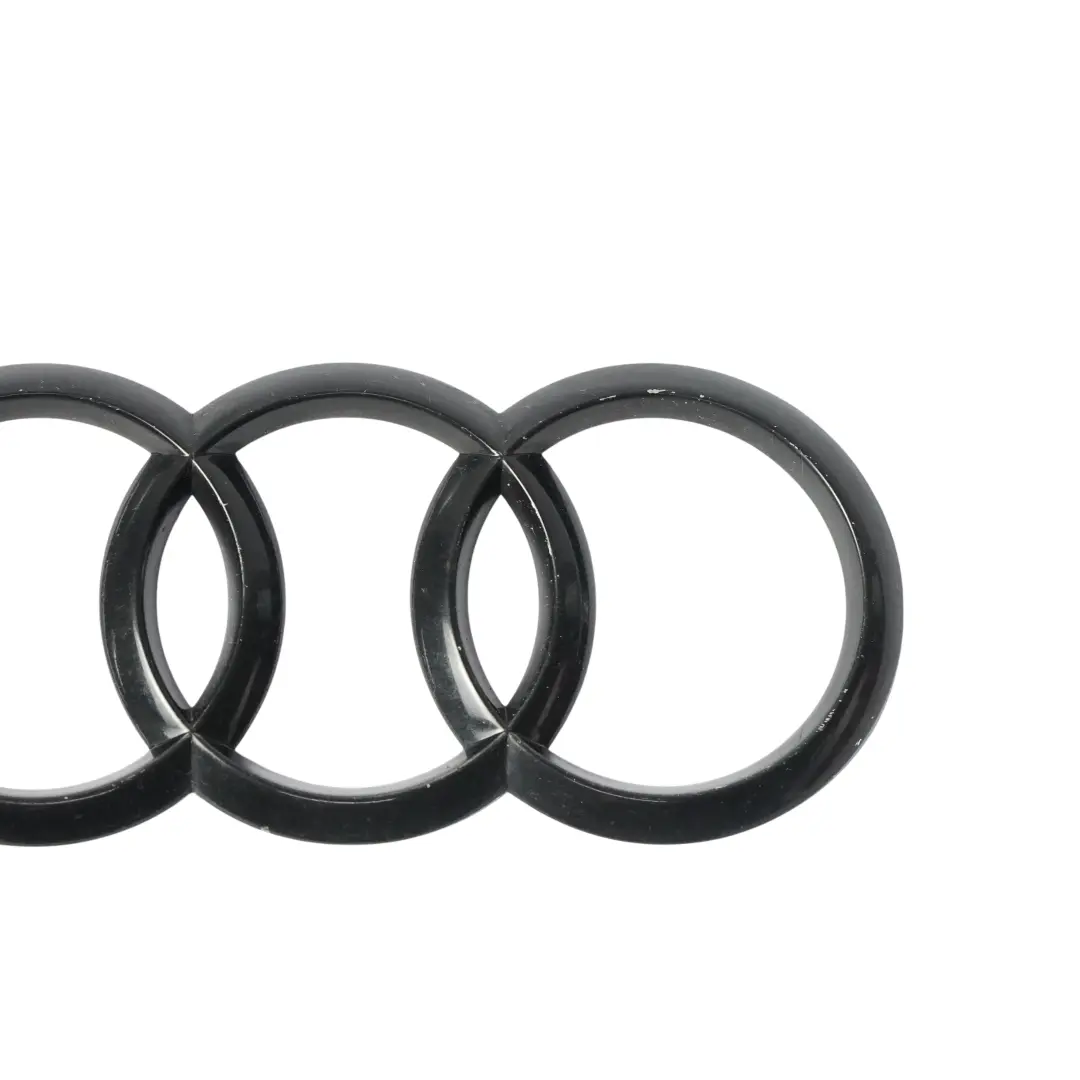 Kofferraumdeckel Heckklappe Abzeichen Emblem Logo Schwarz für Audi A3 8V mit Teilenummer 8V4853742 Audi A3 8V Kofferraumdeckel Heckklappe Abzeichen Emblem Logo Schwarz - SKU 8V4853742-1 - Teilenummer 8V4853742