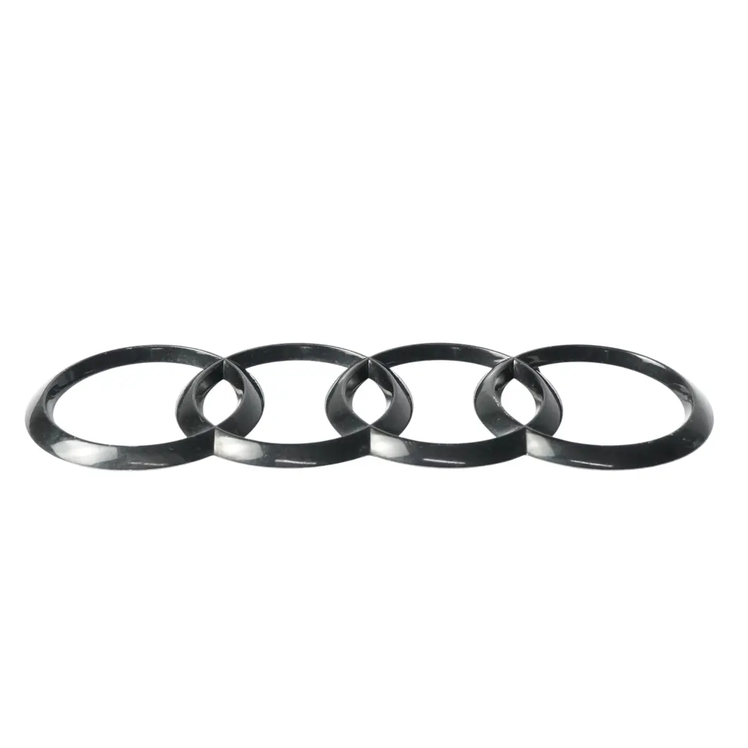 Coperchio Bagagliaio Portellone Posteriore Emblema Nero per Audi A3 8V con numero di parte 8V4853742 Audi A3 8V Coperchio Bagagliaio Portellone Posteriore Emblema Nero - SKU 8V4853742-1 - Numero di parte 8V4853742