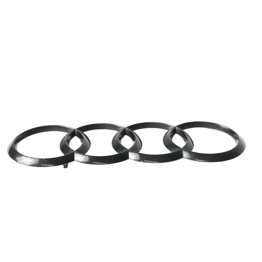 Audi A3 8V Emblemat Tylnej Klapy Pokrywy Bagażnika Czarna - SKU 8V4853742-1 - Numer Części 8V4853742