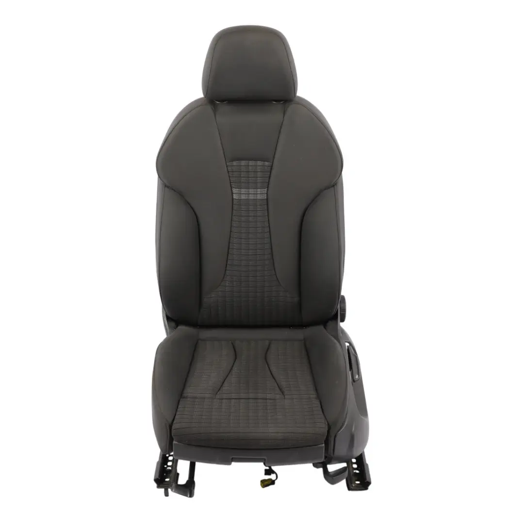 Audi A3 8V Sportback 5D Asiento Delantero Deportivo Tela Negro Izquierdo - SKU 8V4881805AF-1 - Número de pieza 8V4881805AF