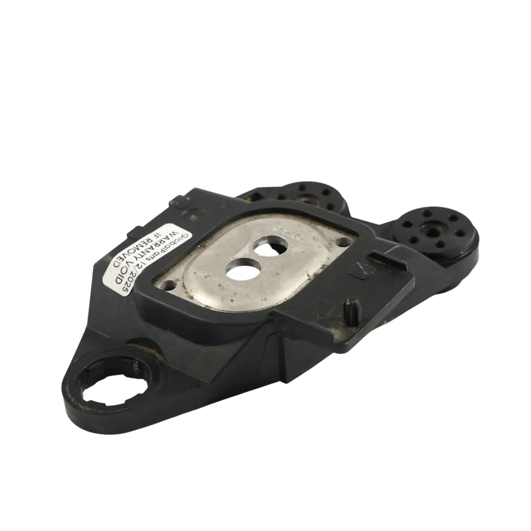 Wspornik Mocowanie Uchwyt Pompy ABS do Audi A4 B9 A5 F5 o numerze 8W0614235F Audi A4 B9 A5 F5 Wspornik Mocowanie Uchwyt Pompy ABS - SKU 8W0614235F - Numer Części 8W0614235F