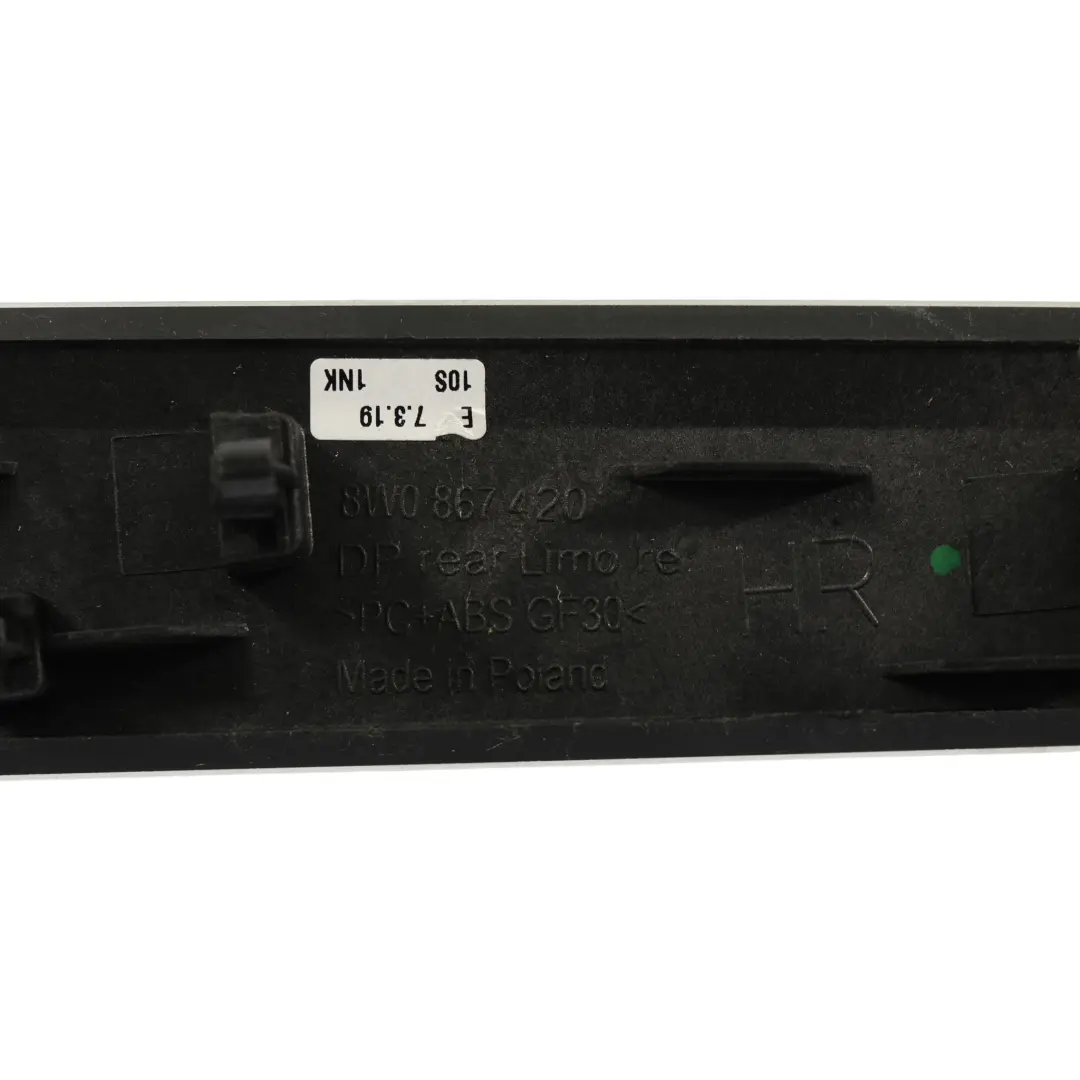 Audi A4 B9 Cache De Poignée De Porte Arrière Droite - SKU 8W0867420E - Numéro de pièce 8W0867420E