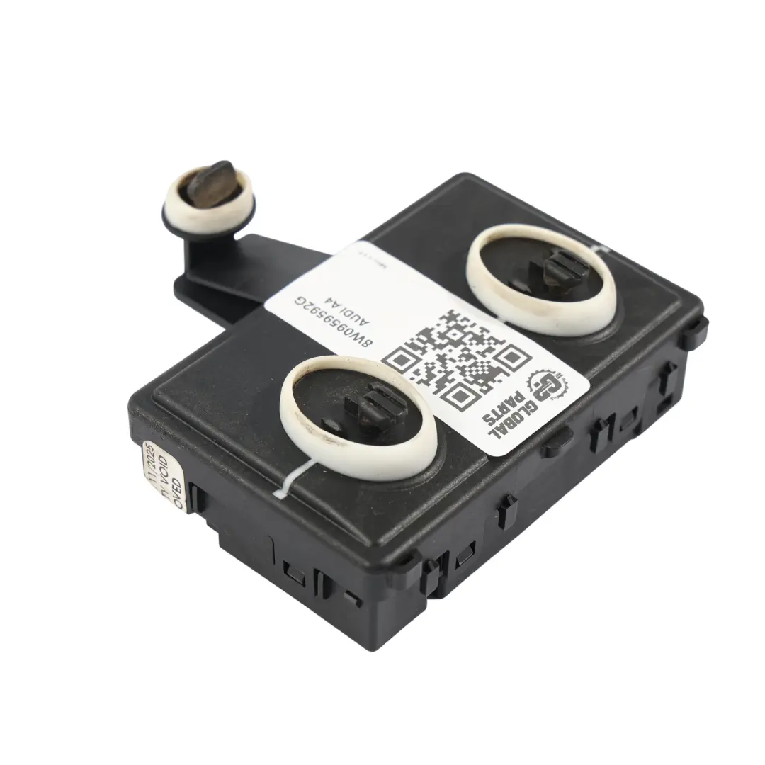 Modulo Porta Anteriore Unità Controllo Lato Passeggero per Audi A4 B9 con numero di parte 8W0959592G Audi A4 B9 Modulo Porta Anteriore Unità Controllo Lato Passeggero - SKU 8W0959592G - Numero di parte 8W0959592G
