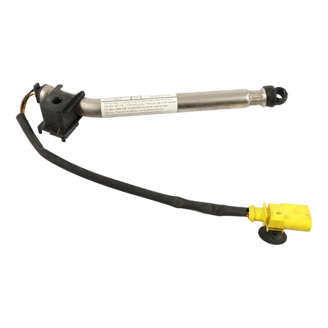 Actionneur De Charnière De Capot Avant Gauche Droite pour Audi A5 F5 à propos du numéro de pièce 8W6823823 Audi A5 F5 Actionneur De Charnière De Capot Avant Gauche Droite - SKU 8W6823823 - Numéro de pièce 8W6823823