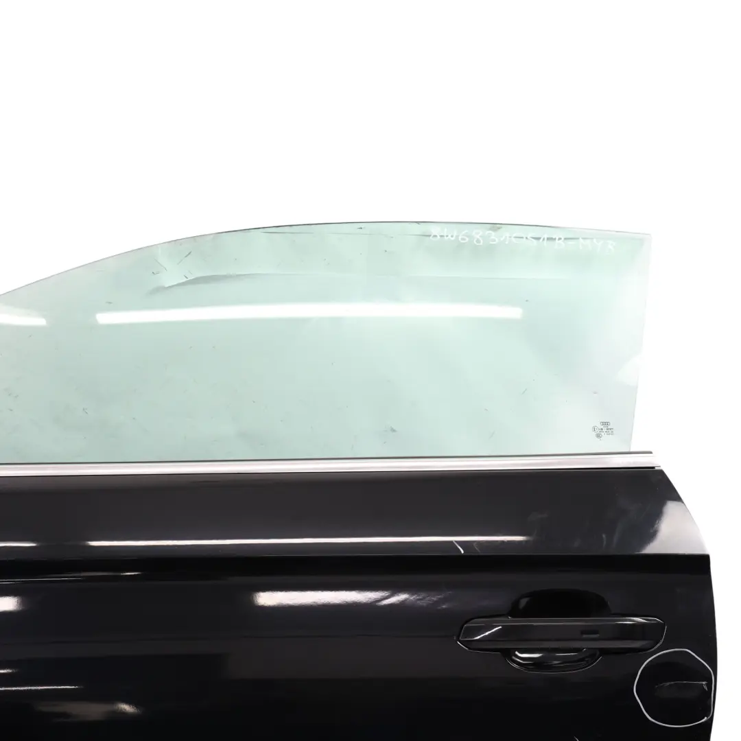 Puerta Delantera Izquierda Mythical Black Metallic - Y9T para Audi A5 S5 F5 Coupe con número de pieza 8W6831051B Audi A5 S5 F5 Coupe Puerta Delantera Izquierda Mythical Black Metallic - Y9T - SKU 8W6831051B-MYB - Número de pieza 8W6831051B