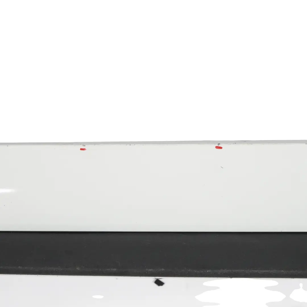 Bas De Caisse Gauche Glacier White Pearl Blanc - S9R pour Audi A5 F5 à propos du numéro de pièce 8W8853855A Audi A5 F5 Bas De Caisse Gauche Glacier White Pearl Blanc - S9R - SKU 8W8853855A-MGW - Numéro de pièce 8W8853855A