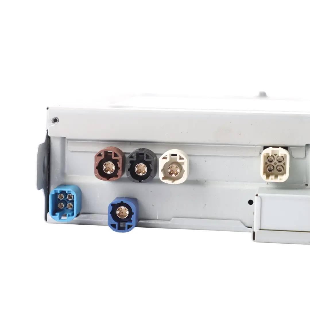 8Y Multimedia Radio CD Player Bluetooth Control Head Unit to Audi A3 with Part number 8Y0035043B Audi A3 8Y Multimedia Radio CD Player Bluetooth Control Head Unit - SKU 8Y0035043B - Part number 8Y0035043B