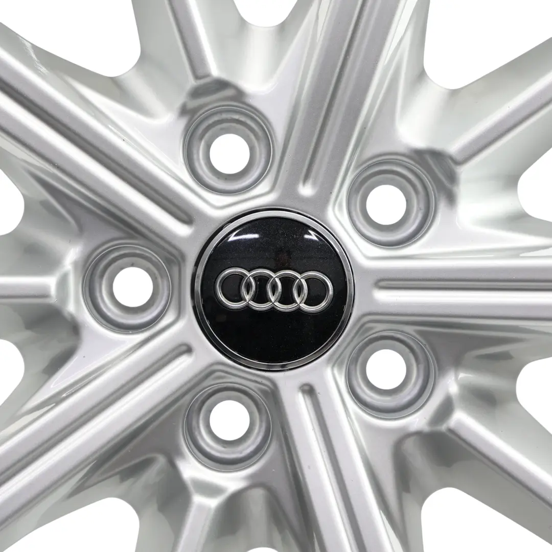 8Y Leichtmetall Felge Silber 18" 8J ET:46 Audi Sport für Audi A3 S3 mit Teilenummer 8Y0601025M Audi A3 S3 8Y Leichtmetall Felge Silber 18" 8J ET:46 Audi Sport - SKU 8Y0601025M-1 - Teilenummer 8Y0601025M