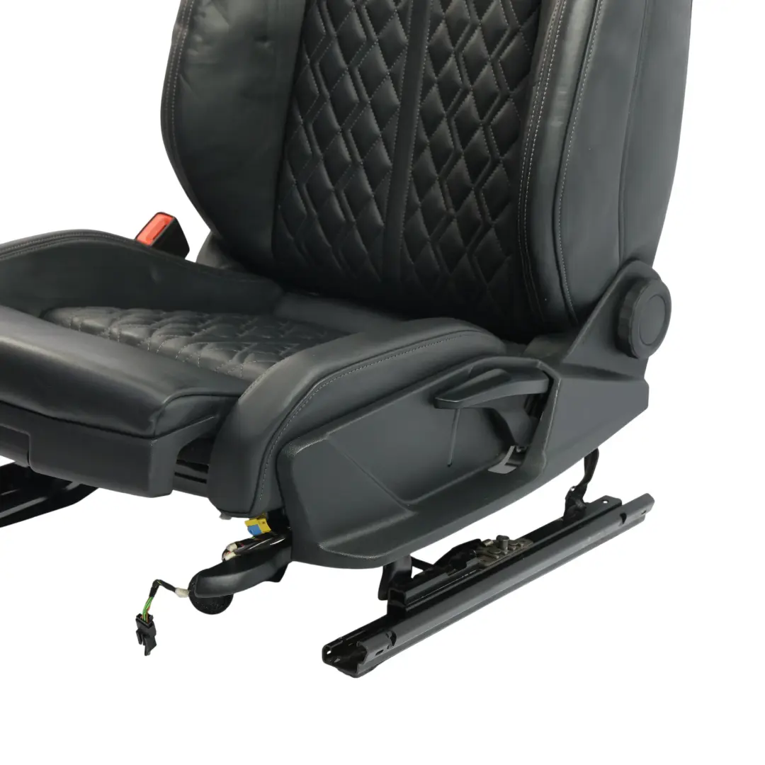 Audi S3 8Y Sportback Asiento Sport Delantero Izquierdo Calefactado Cuero Negro - SKU 8Y0882805K-1 - Número de pieza 8Y0882805K