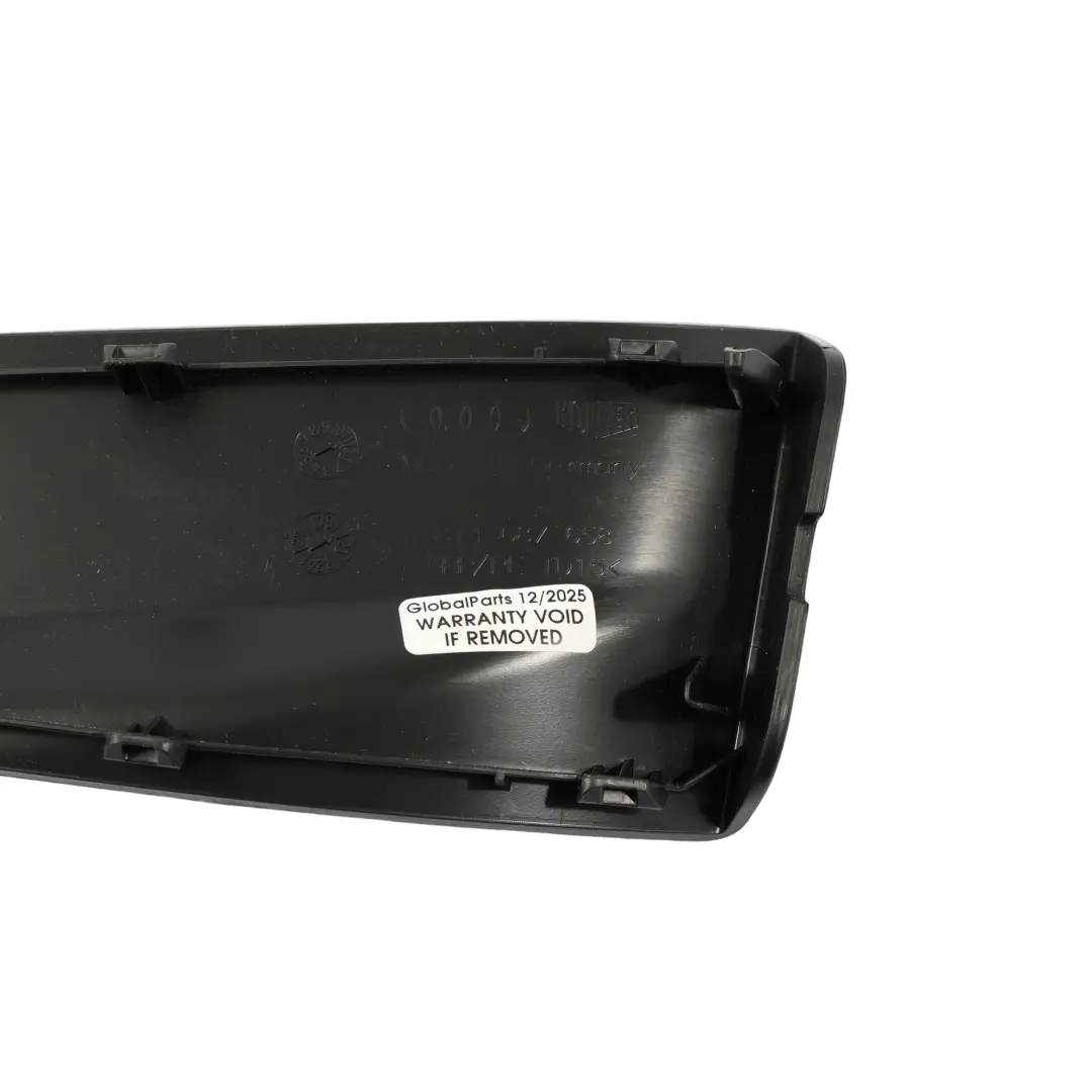 Audi A3 8Y Pannello Copertura Accesso Portellone Bagagliaio Destro - SKU 8Y4687658 - Numero di parte 8Y4687658