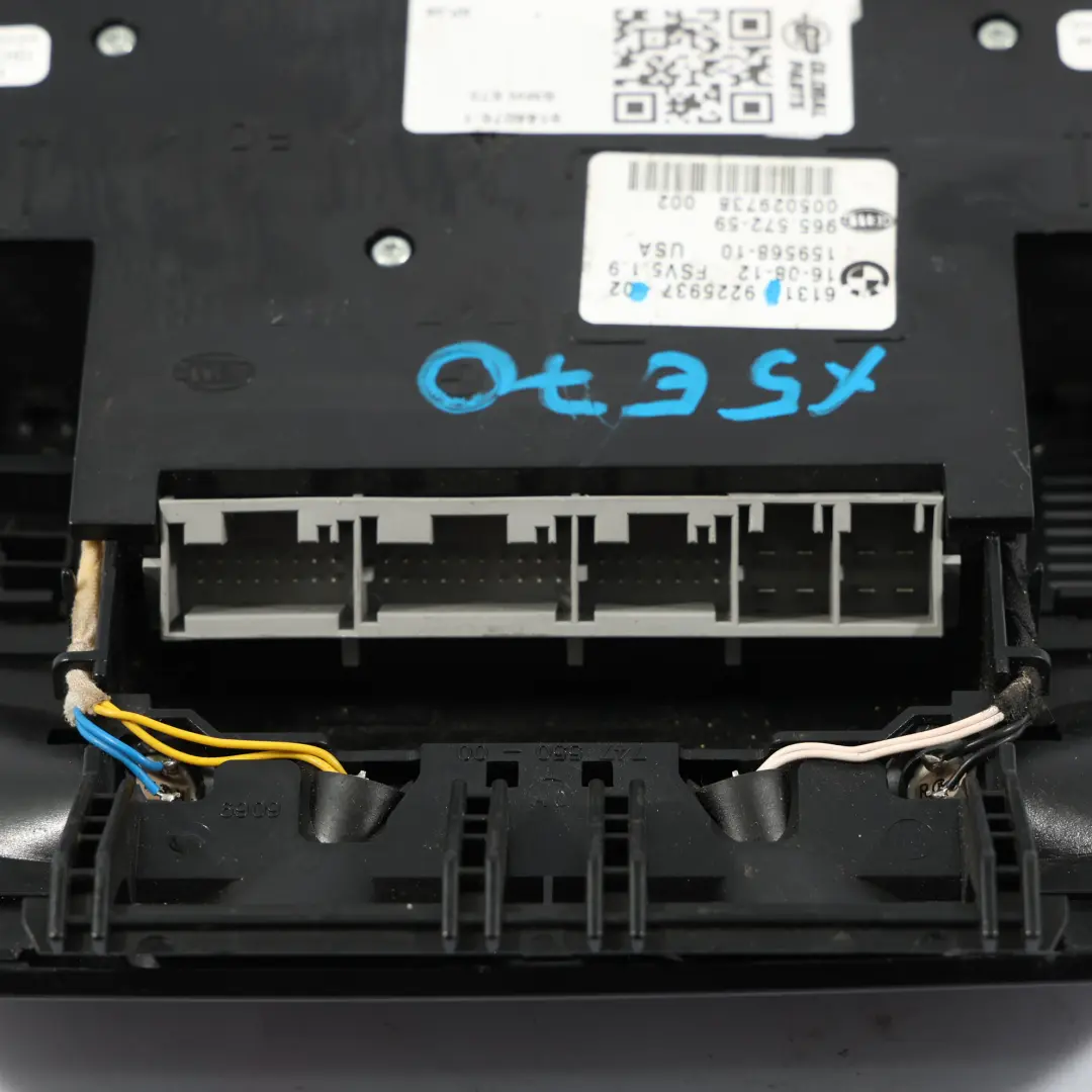 Headliner Roof Light Interior Lamp Switch Black Front to BMW X5 E70 X6 E71 with Part number 9144076 BMW X5 E70 X6 E71 Headliner Roof Light Interior Lamp Switch Black Front - SKU 9144076-1 - Part number 9144076