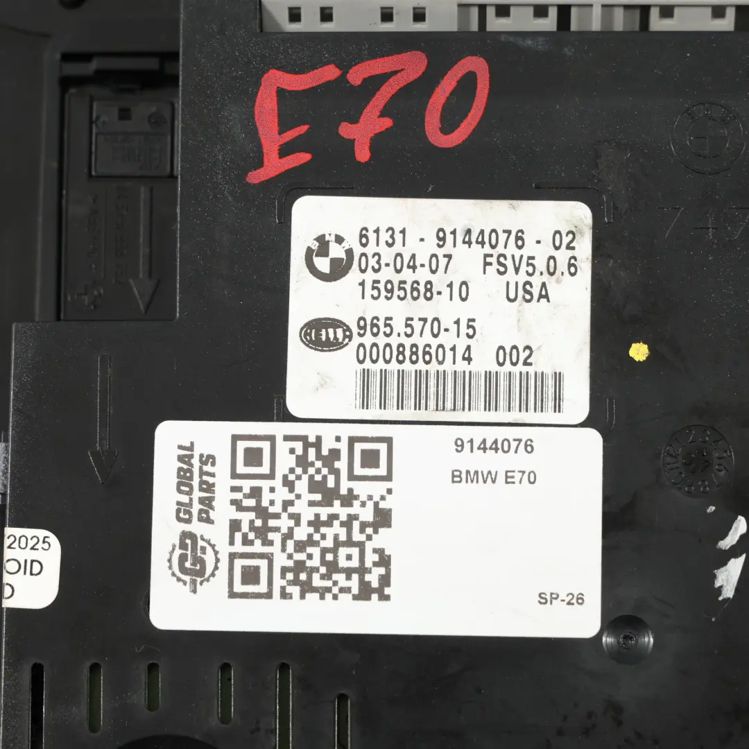 Luce Interna Tetto Interruttore Luce Anteriore Nero per BMW X5 E70 X6 E71 con numero di parte 9144076 BMW X5 E70 X6 E71 Luce Interna Tetto Interruttore Luce Anteriore Nero - SKU 9144076 - Numero di parte 9144076