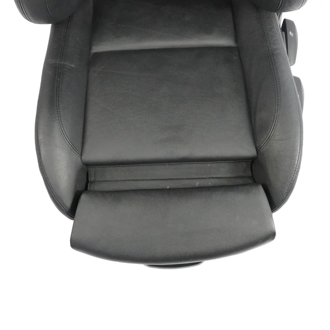 Fotel M Sport Przedni Lewy Przód Czarna Skóra Dakota do BMW E90 E91 o numerze 9156453 BMW E90 E91 Fotel M Sport Przedni Lewy Przód Czarna Skóra Dakota - SKU 9156453-4 - Numer Części 9156453