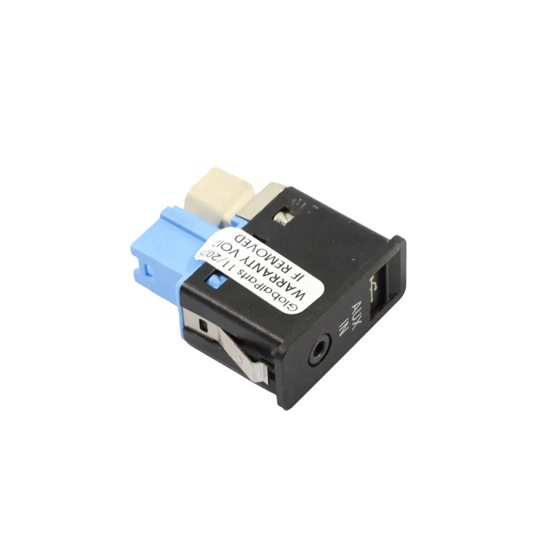 BMW F01 E60 E61 E70 E81 E87 E90 E91 Gniazdo Port USB AUX - SKU 9189174 - Numer Części 9189174