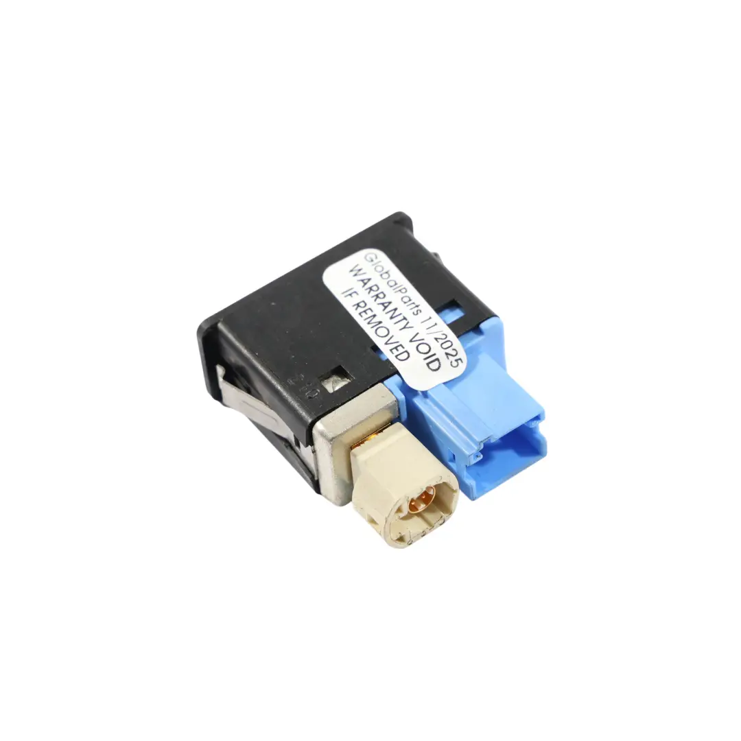 USB AUX In Buchse Port Stecker für BMW F01 E60 E61 E70 E81 E87 E90 E91 mit Teilenummer 9189174 BMW F01 E60 E61 E70 E81 E87 E90 E91 USB AUX In Buchse Port Stecker - SKU 9189174 - Teilenummer 9189174
