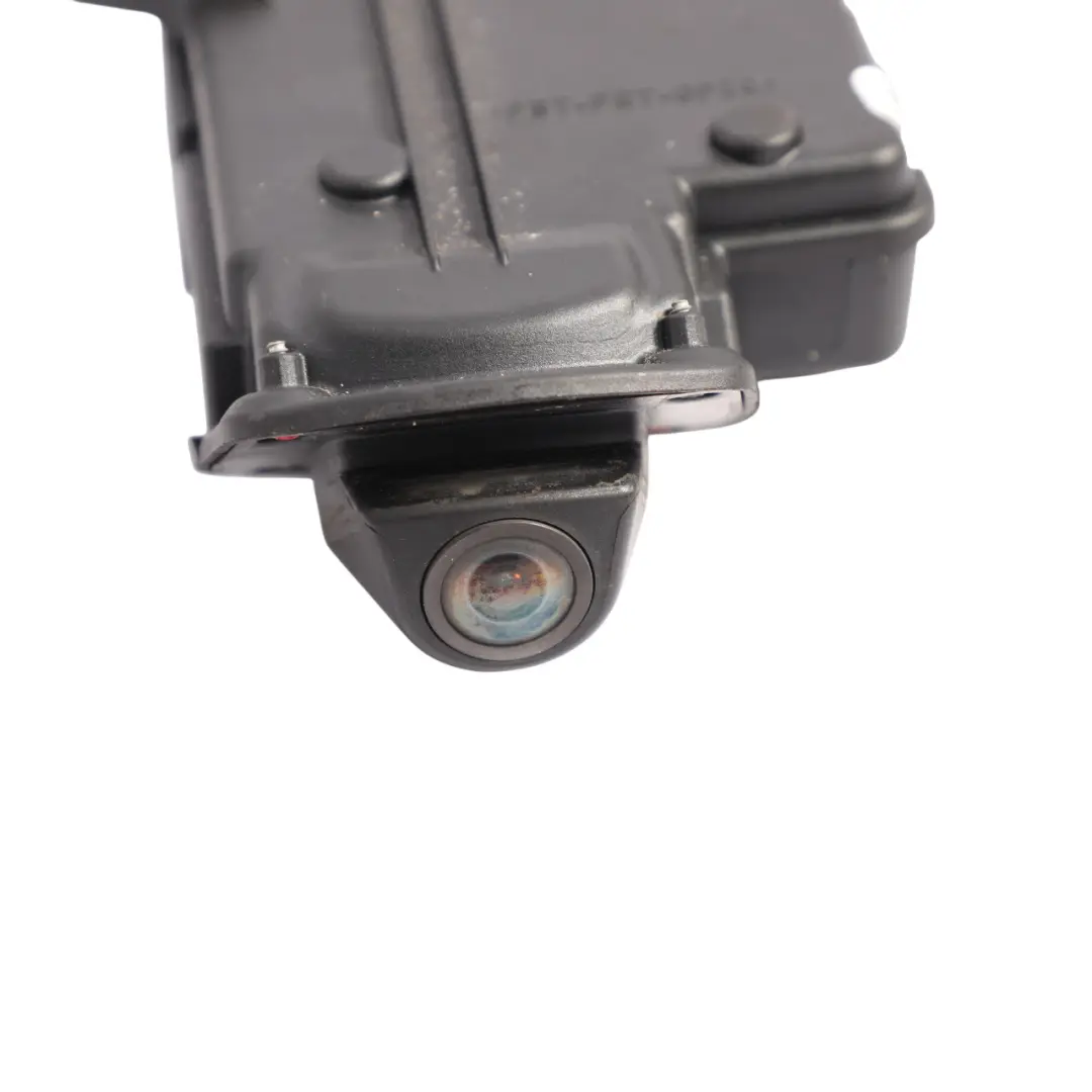 Reversing Camera Rear View Control Unit to BMW X5 X6 E70 E71 with Part number 9195898 BMW X5 X6 E70 E71 Reversing Camera Rear View Control Unit - SKU 9195898 - Part number 9195898