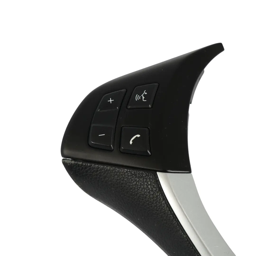 Tapa Interruptor Multifunción Volante Deportivo 9133466 para BMW X5 E70 con número de pieza 9249142 BMW X5 E70 Tapa Interruptor Multifunción Volante Deportivo 9133466 - SKU 9249142-1 - Número de pieza 9249142