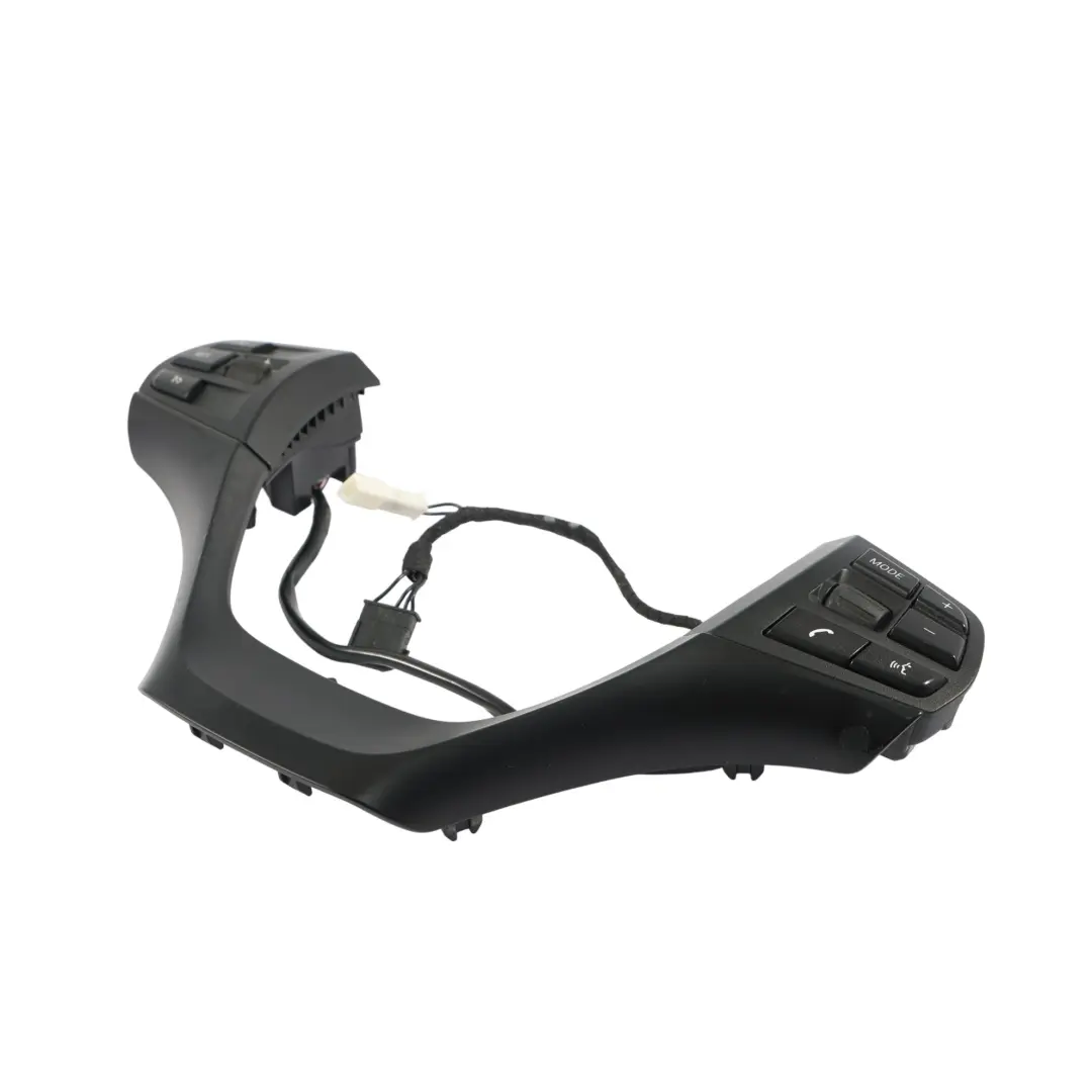 Couvercle de l'interrupteur multifonctions du volant pour BMW F20 F30 à propos du numéro de pièce 9316952 BMW F20 F30 Couvercle de l'interrupteur multifonctions du volant - SKU 9316952-2 - Numéro de pièce 9316952