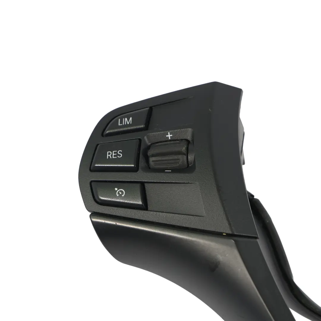 Couvercle de l'interrupteur multifonctions du volant pour BMW F20 F30 à propos du numéro de pièce 9316952 BMW F20 F30 Couvercle de l'interrupteur multifonctions du volant - SKU 9316952-2 - Numéro de pièce 9316952