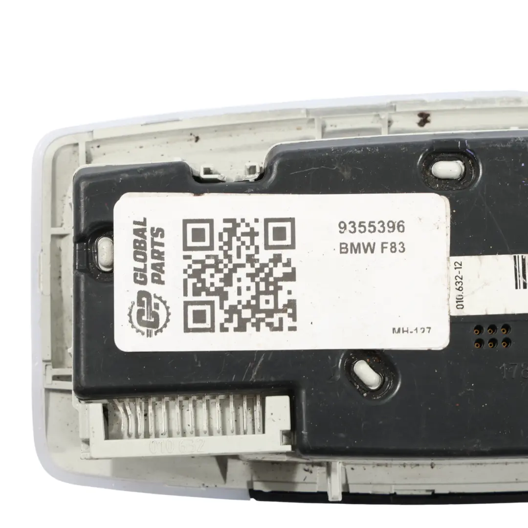 Luz De Techo Interior Delantera Panel Consola para BMW F15 F16 F20 F45 LCI con número de pieza 9355396 BMW F15 F16 F20 F45 LCI Luz De Techo Interior Delantera Panel Consola - SKU 9355396 - Número de pieza 9355396