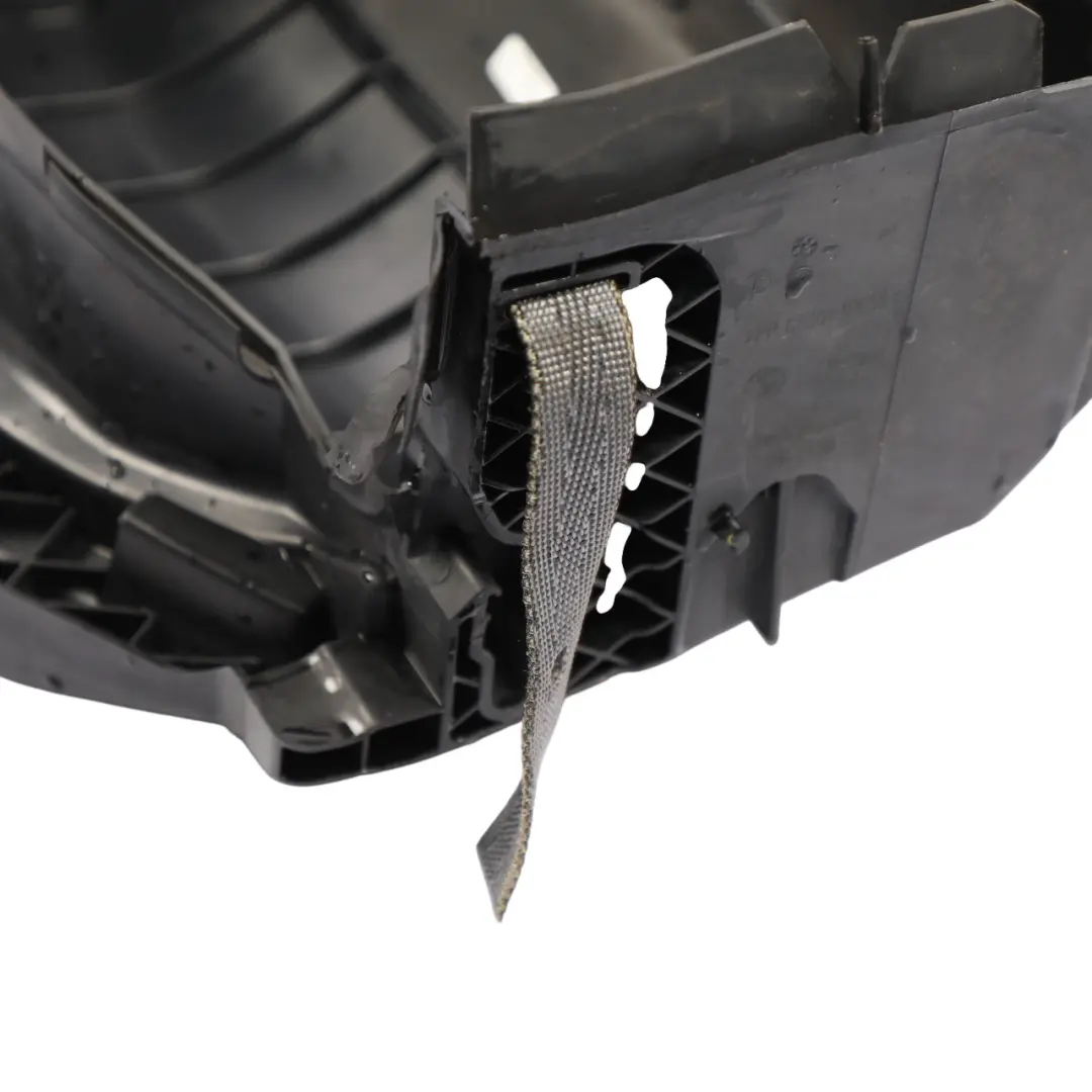 Front Centre Kidney Grille Air Duct Flap Control Louvres to BMW F40 with Part number 9448484 BMW F40 Front Centre Kidney Grille Air Duct Flap Control Louvres - SKU 9448484-1 - Part number 9448484