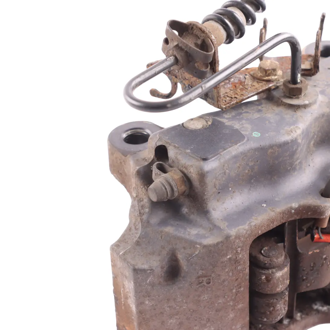 Brake Caliper Housing Right O/S to Porsche Cayenne 955 9PA Rear with Part number 95535242232 Porsche Cayenne 955 9PA Rear Brake Caliper Housing Right O/S - SKU 95535242232 - Part number 95535242232