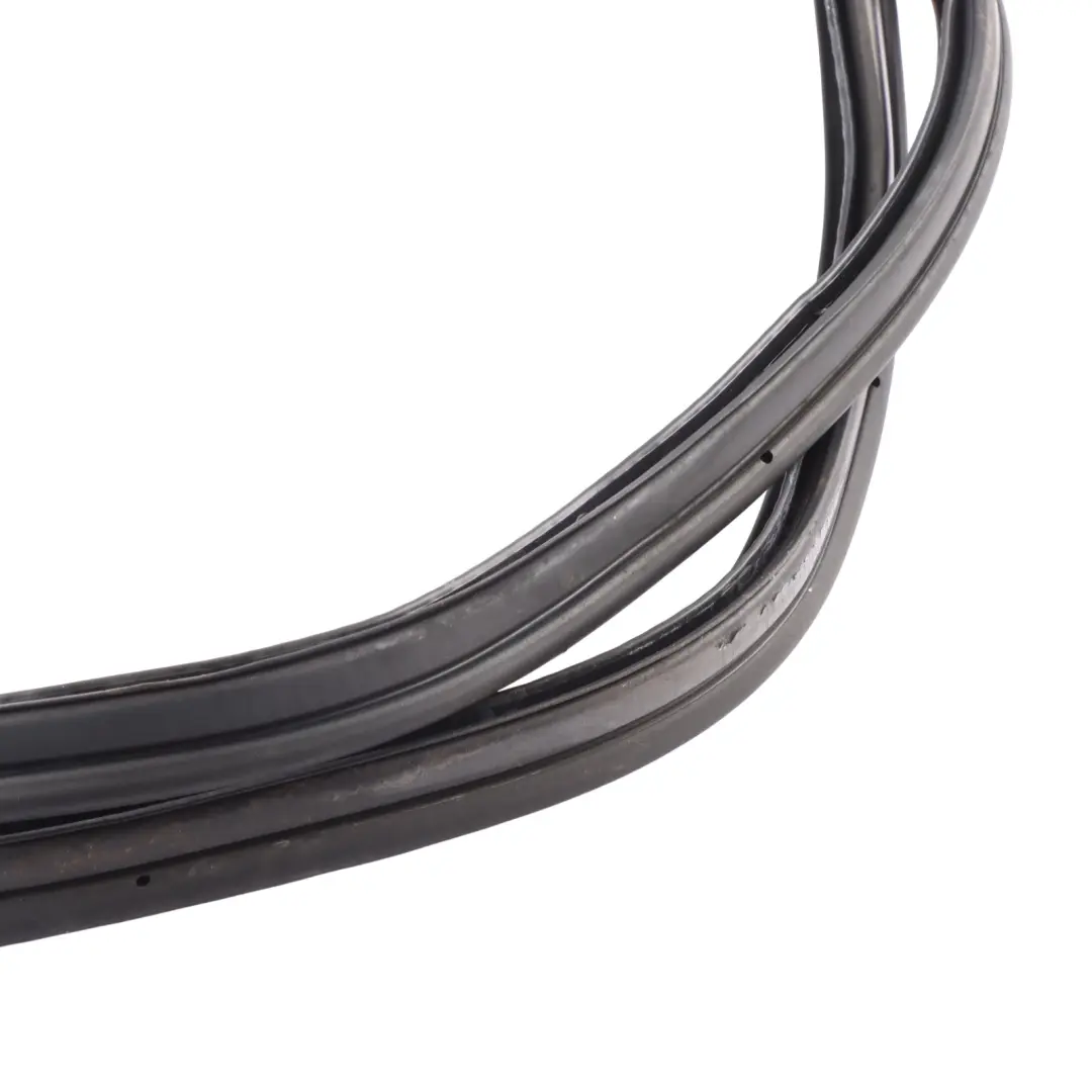 Trunk Lid Tailgate Boot Sealing Gasket Seal to Porsche Cayenne 955 with Part number 95551270500 Porsche Cayenne 955 Trunk Lid Tailgate Boot Sealing Gasket Seal - SKU 95551270500 - Part number 95551270500