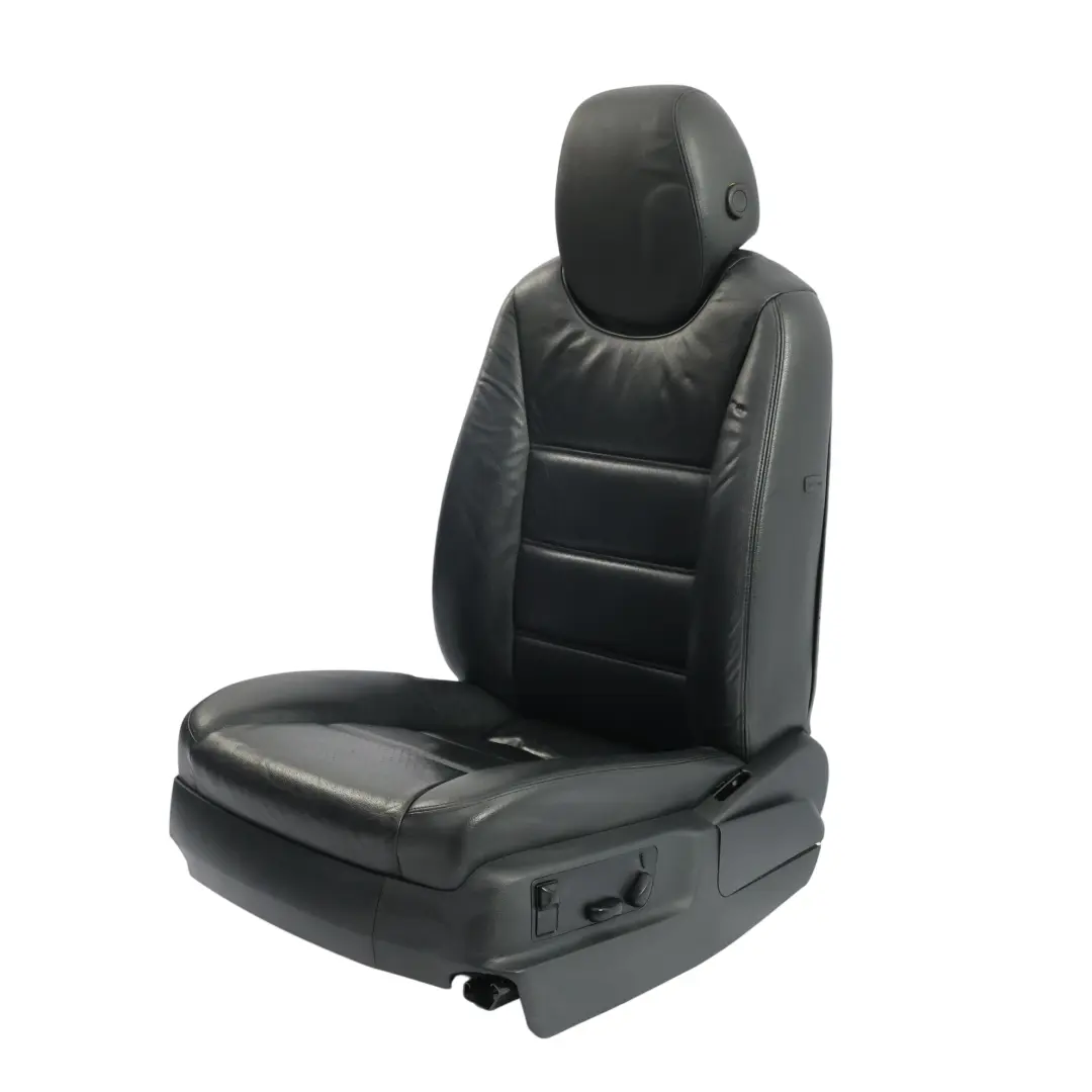 Siège Confort Avant Gauche Chauffant En Cuir Noir pour Porsche Cayenne 9PA à propos du numéro de pièce 95552117907 Porsche Cayenne 9PA Siège Confort Avant Gauche Chauffant En Cuir Noir - SKU 95552117907-1 - Numéro de pièce 95552117907