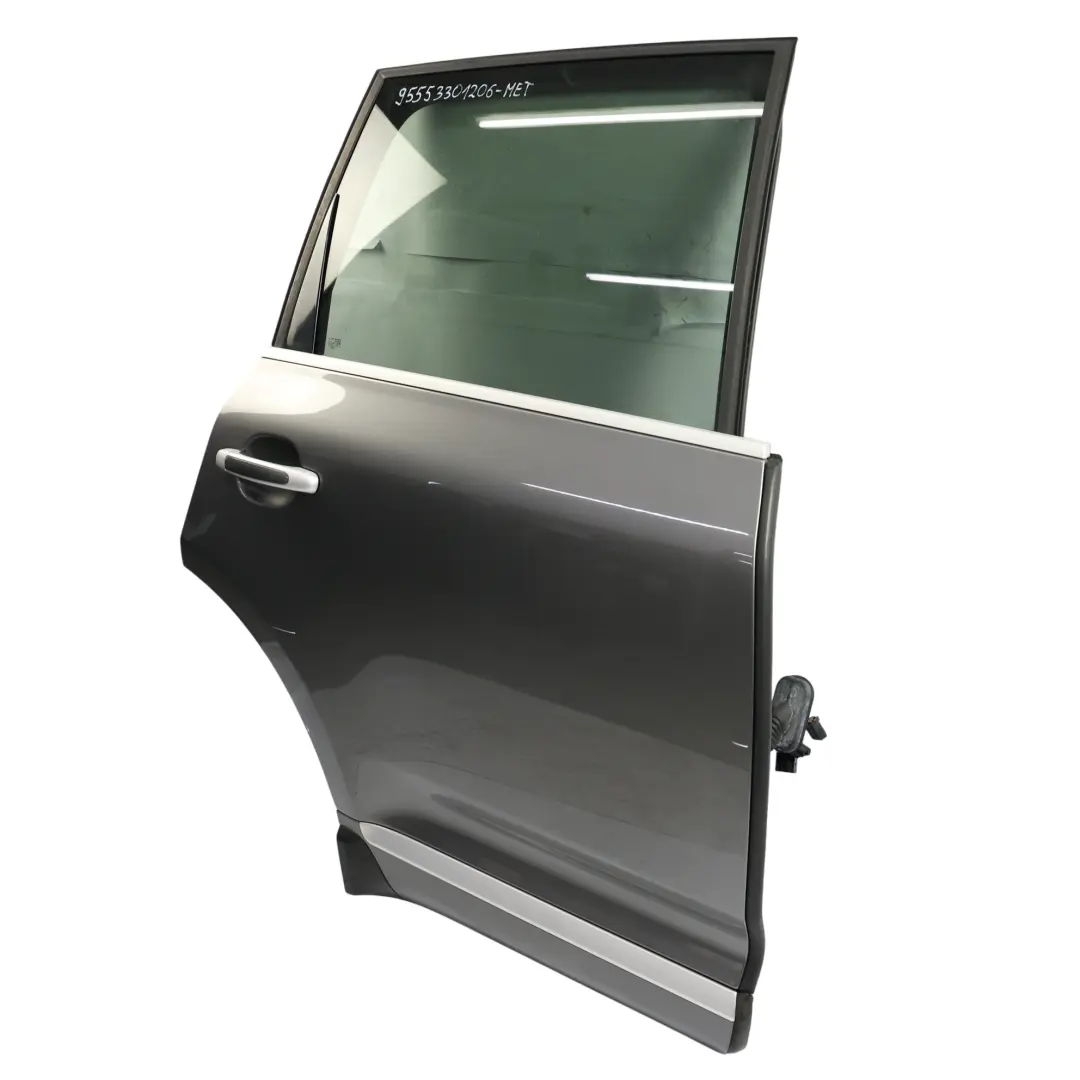 Porta Posteriore Destra Grigio Meteora Metallizzato - M7W per Porsche Cayenne 9PA con numero di parte 95553301206 Porsche Cayenne 9PA Porta Posteriore Destra Grigio Meteora Metallizzato - M7W - SKU 95553301206-MET - Numero di parte 95553301206