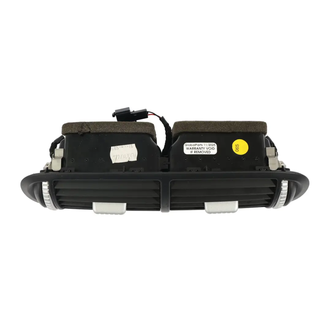 Dashboard Center Air Vent Griller Düse 7L5819727C für Porsche Cayenne 955 9PA mit Teilenummer 95555226303 Porsche Cayenne 955 9PA Dashboard Center Air Vent Griller Düse 7L5819727C - SKU 95555226303 - Teilenummer 95555226303