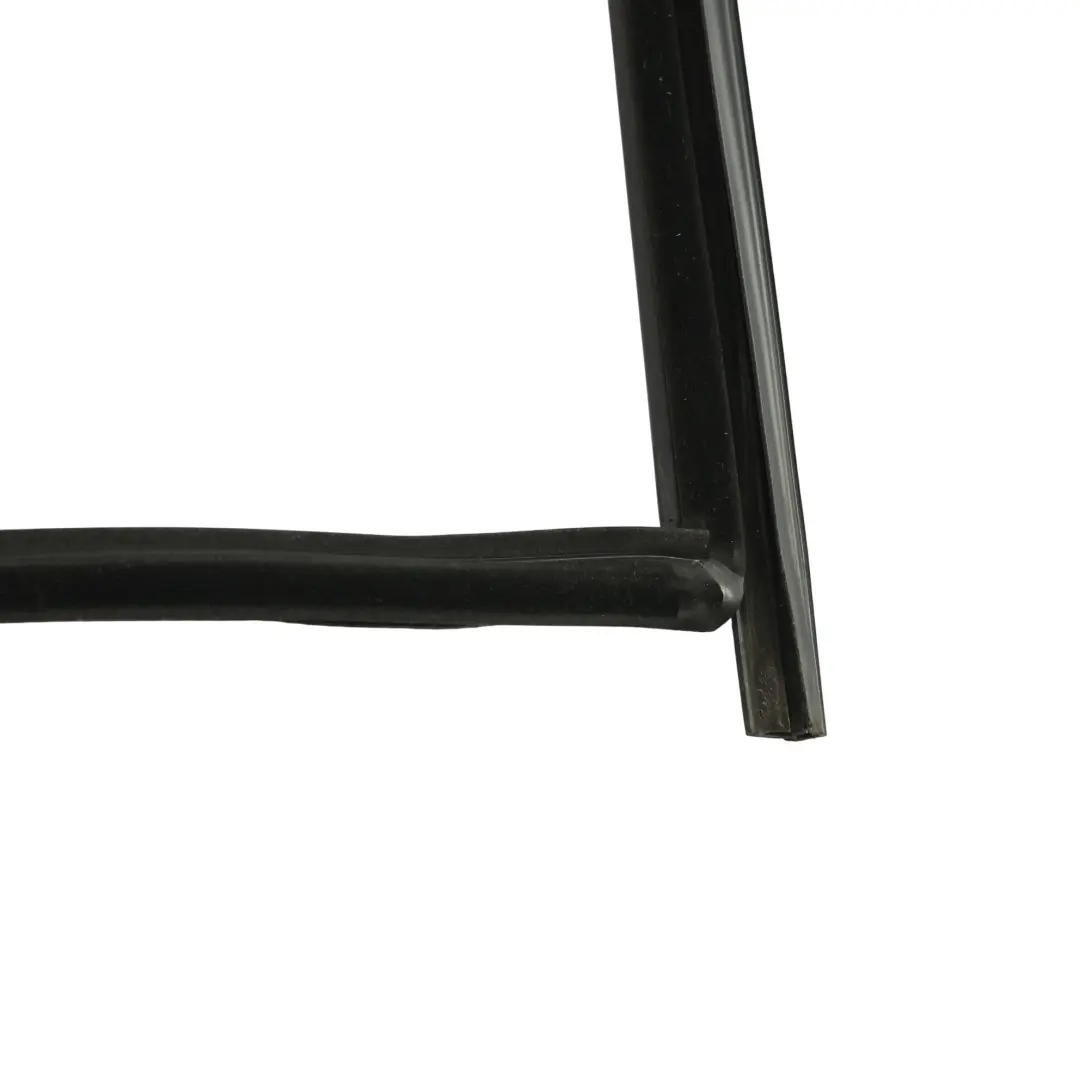 Porsche Macan 95B Guarnizione Guida Finestrino Porta Posteriore Destra - SKU 95B839432 - Numero di parte 95B839432