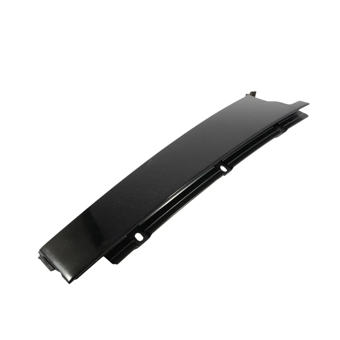 Porsche Macan 95B Pannelo Copertura Montante B Nero Posteriore Destro 95B853352D - SKU 95B853352C - Numero di parte 95B853352C