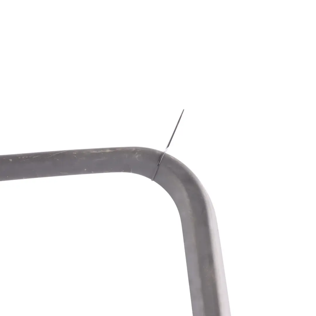 95B-2 Panel Embellecedor Puerta Trasera Izquierda para Porsche Macan con número de pieza 95B867671F Porsche Macan 95B-2 Panel Embellecedor Puerta Trasera Izquierda - SKU 95B867671F - Número de pieza 95B867671F