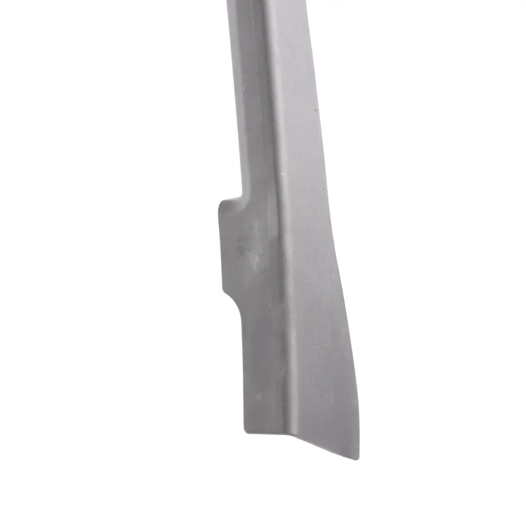 95B-2 Panel Embellecedor Puerta Trasera Izquierda para Porsche Macan con número de pieza 95B867671F Porsche Macan 95B-2 Panel Embellecedor Puerta Trasera Izquierda - SKU 95B867671F - Número de pieza 95B867671F