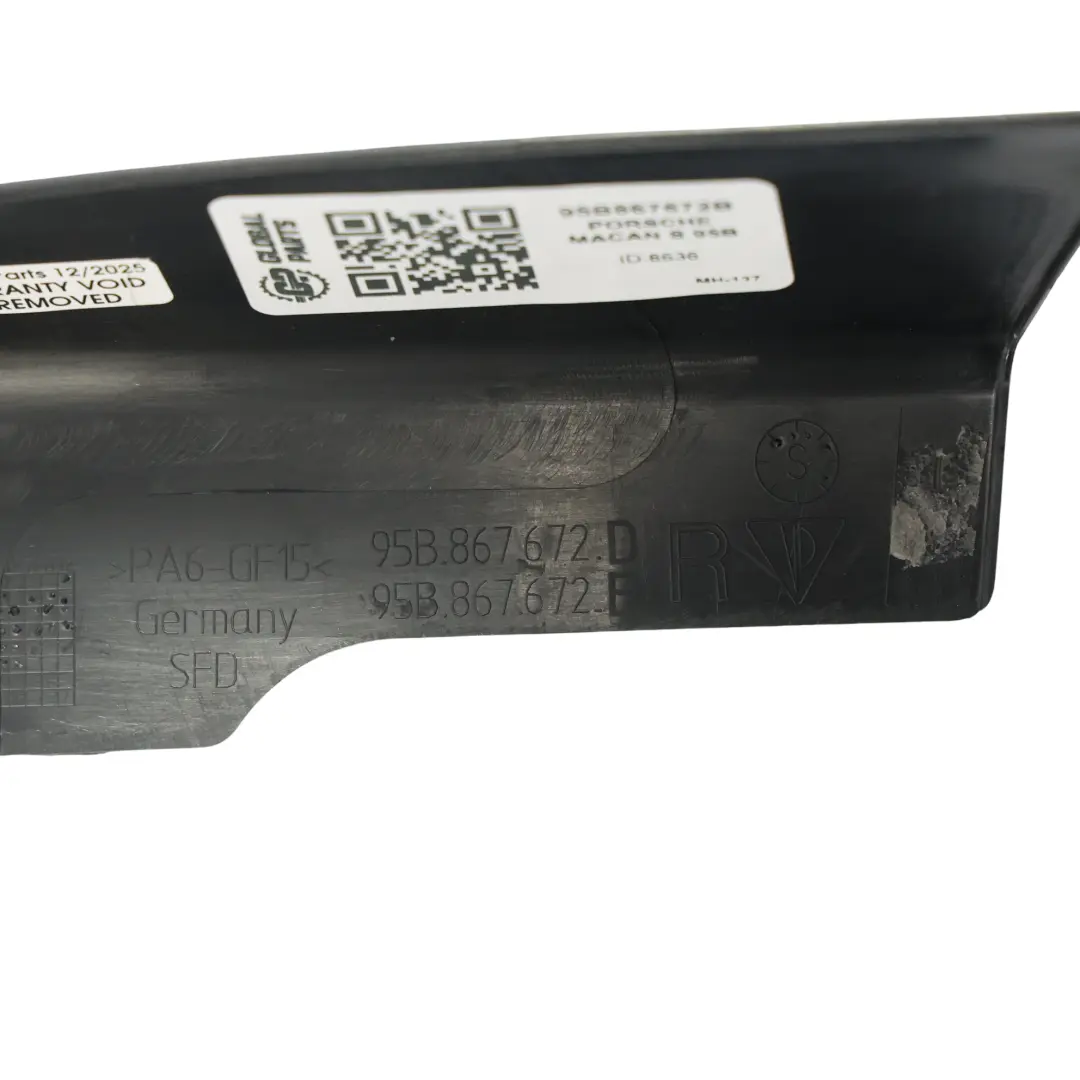 Porsche Macan 95B Tapa De La Ventana De La Puerta Trasera Derecha - SKU 95B867672B - Número de pieza 95B867672B