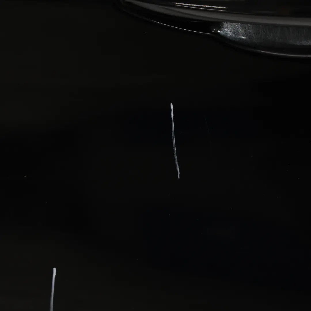 Drzwi Lewe Tylne Black Sapphire Metallic - 475 do BMW F45 Active Tourer o numerze 9631839 BMW F45 Active Tourer Drzwi Lewe Tylne Black Sapphire Metallic - 475 - SKU 9631839-BS - Numer Części 9631839