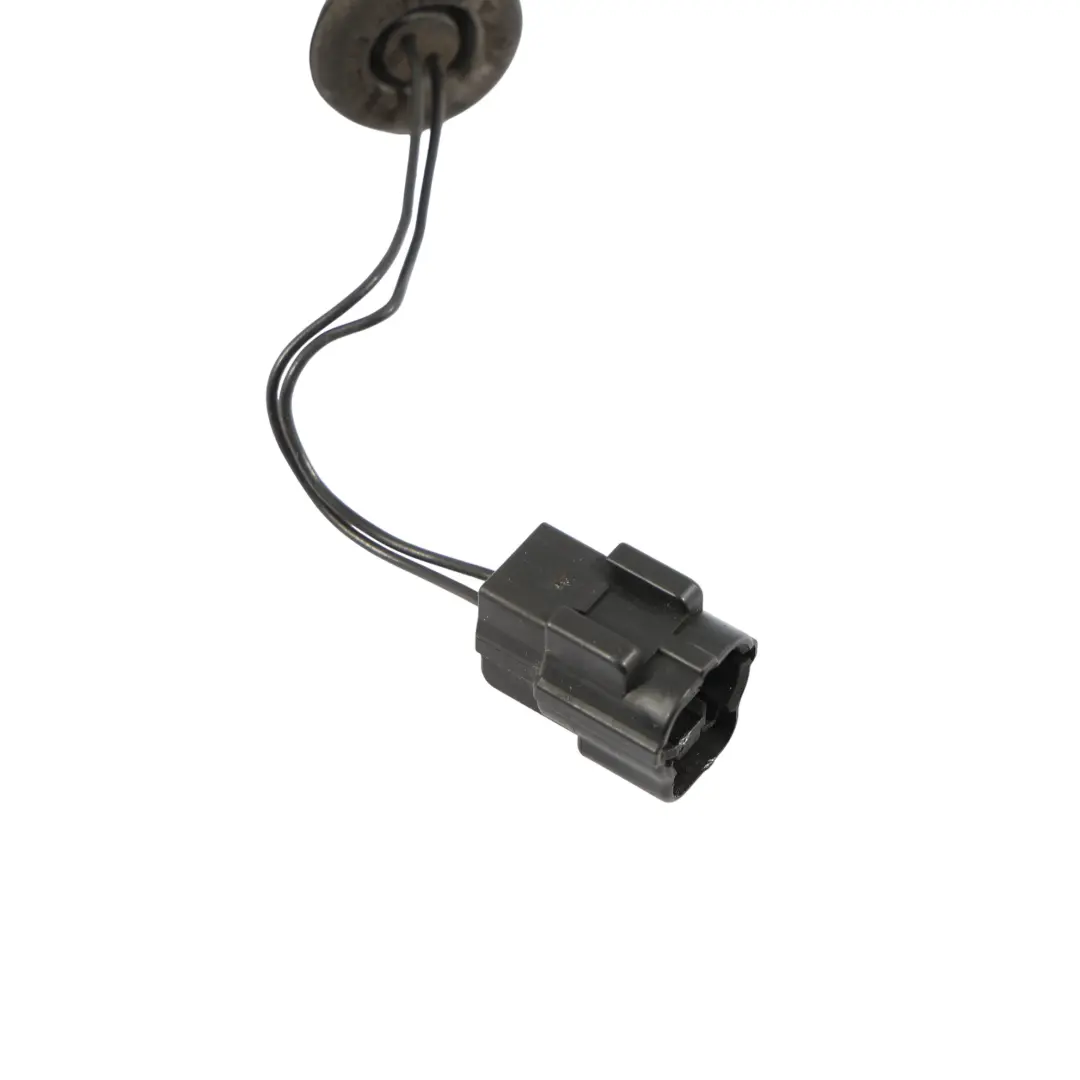 Terzo Stop Posteriore Luce Freno Loom per Porsche Boxster 986 con numero di parte 98661204100 Porsche Boxster 986 Terzo Stop Posteriore Luce Freno Loom - SKU 98661204100 - Numero di parte 98661204100