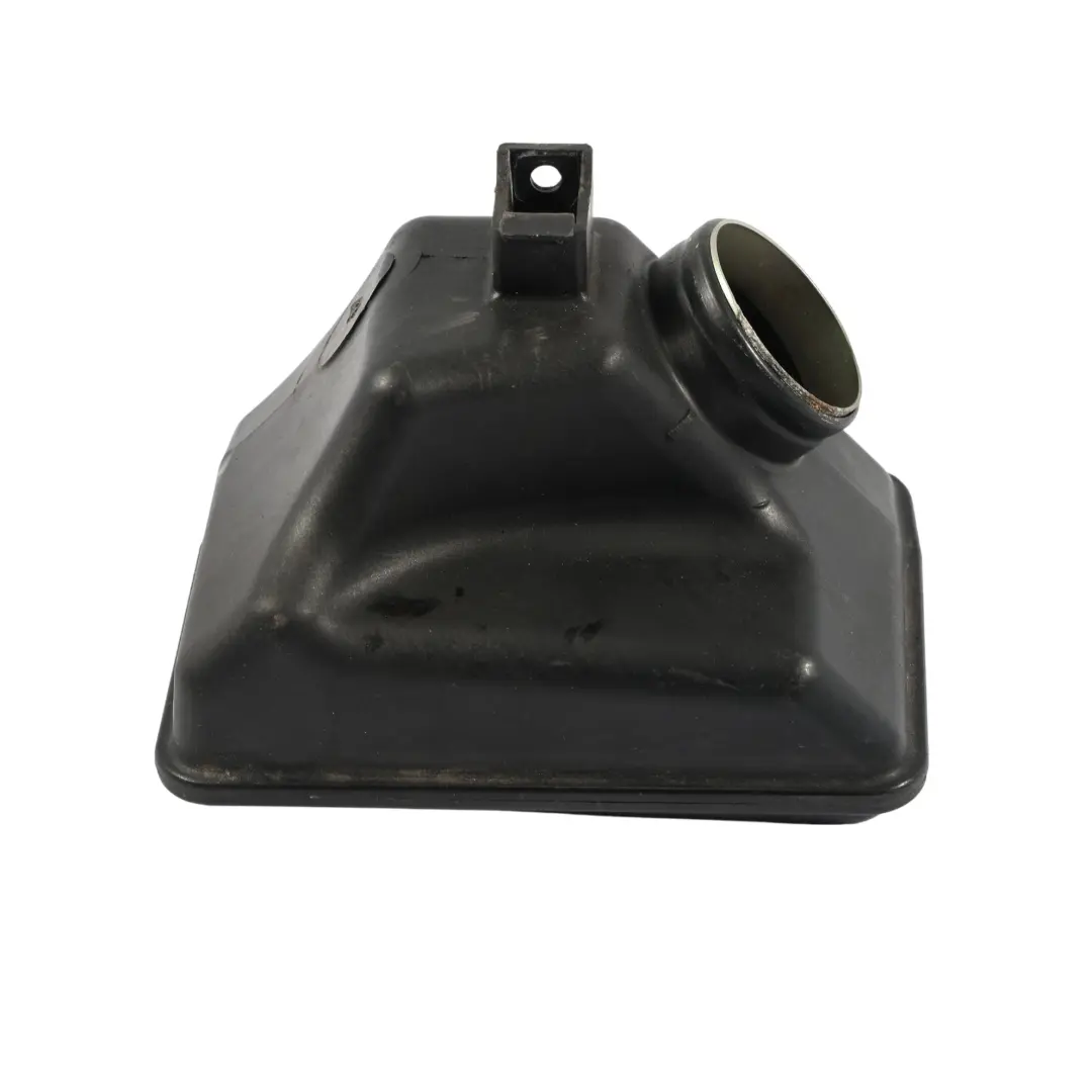 Vaccum Breather Resonator to Porsche Boxster 986 with Part number 99611022900 Porsche Boxster 986 Vaccum Breather Resonator - SKU 99611022900 - Part number 99611022900