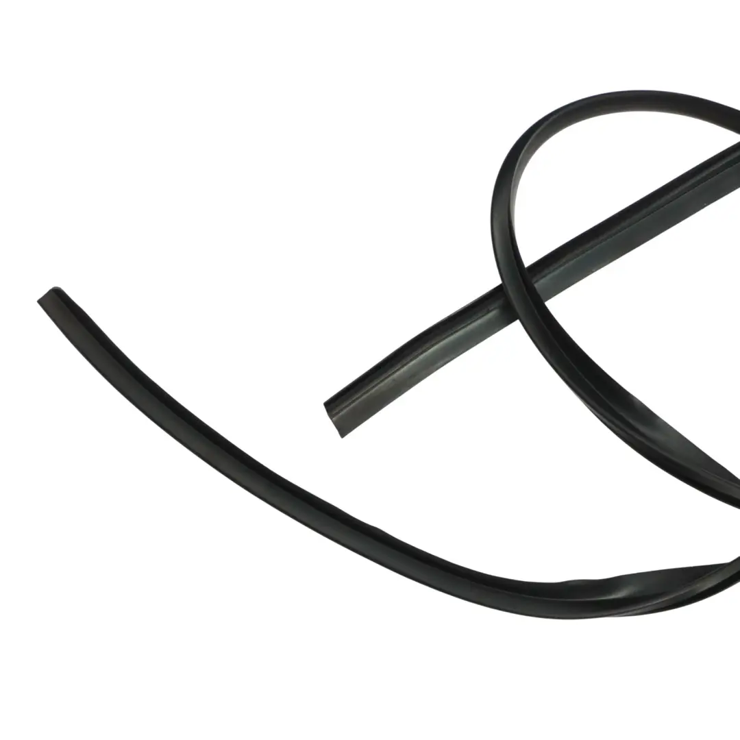 Lunotto Posteriore Telaio Guarnizione Gomma per Porsche Boxster 986 con numero di parte 996541531 Porsche Boxster 986 Lunotto Posteriore Telaio Guarnizione Gomma - SKU 996541531 - Numero di parte 996541531