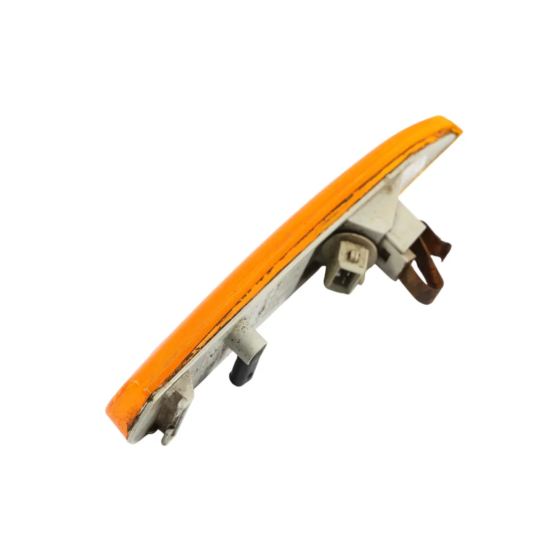 Porsche Boxster 986 Frontkotflügel Blinker-Verstärker Signal Rechts - SKU 99663104401 - Teilenummer 996631034